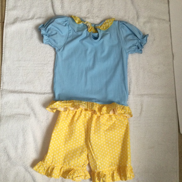 Disney Bayou Babies Beauty and the Beast Smocked Matching Set, Size 4T - Picture 5 of 7